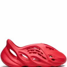 Кроссовки YEEZY Foam Runner Vermillion