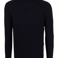 Джемпер с высоким воротником