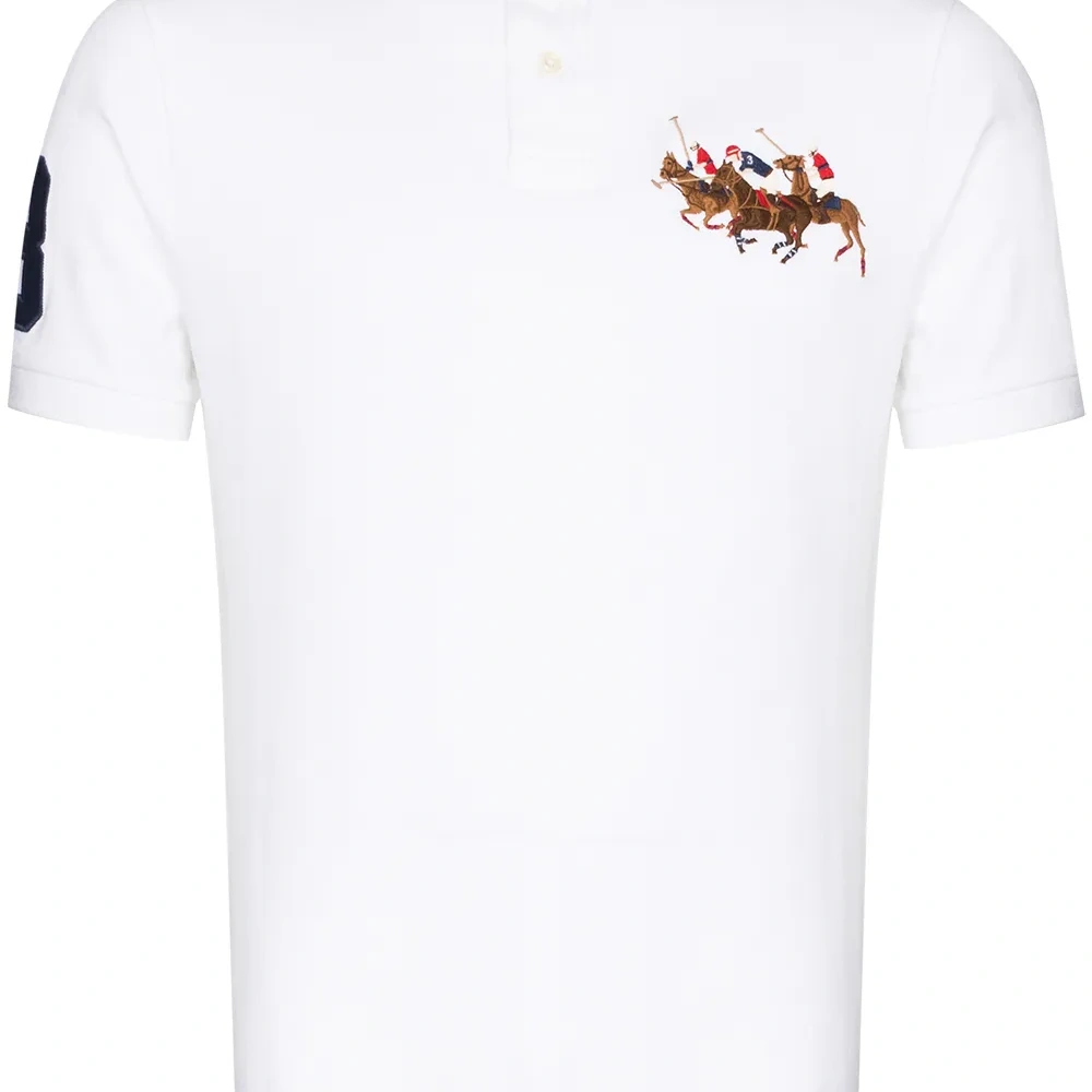 Рубашка поло с вышивкой