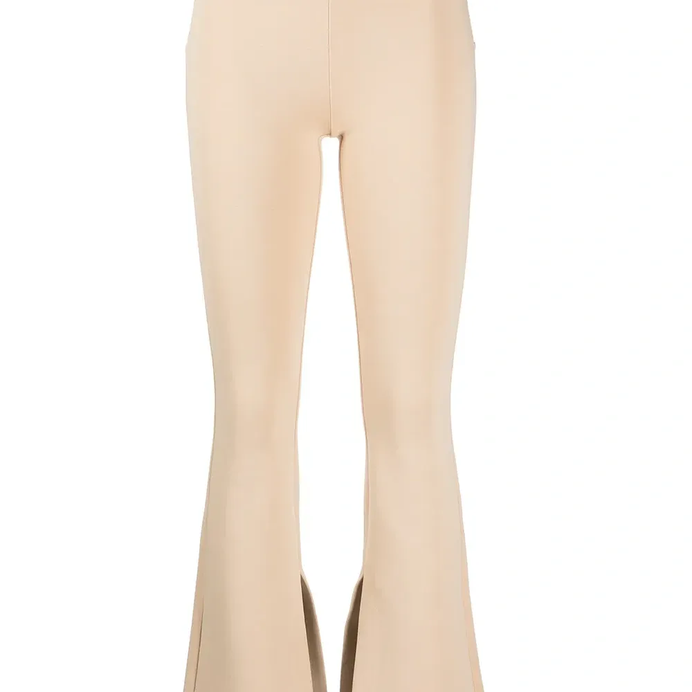 расклешенные брюки из коллаборации с Beyond The Radar