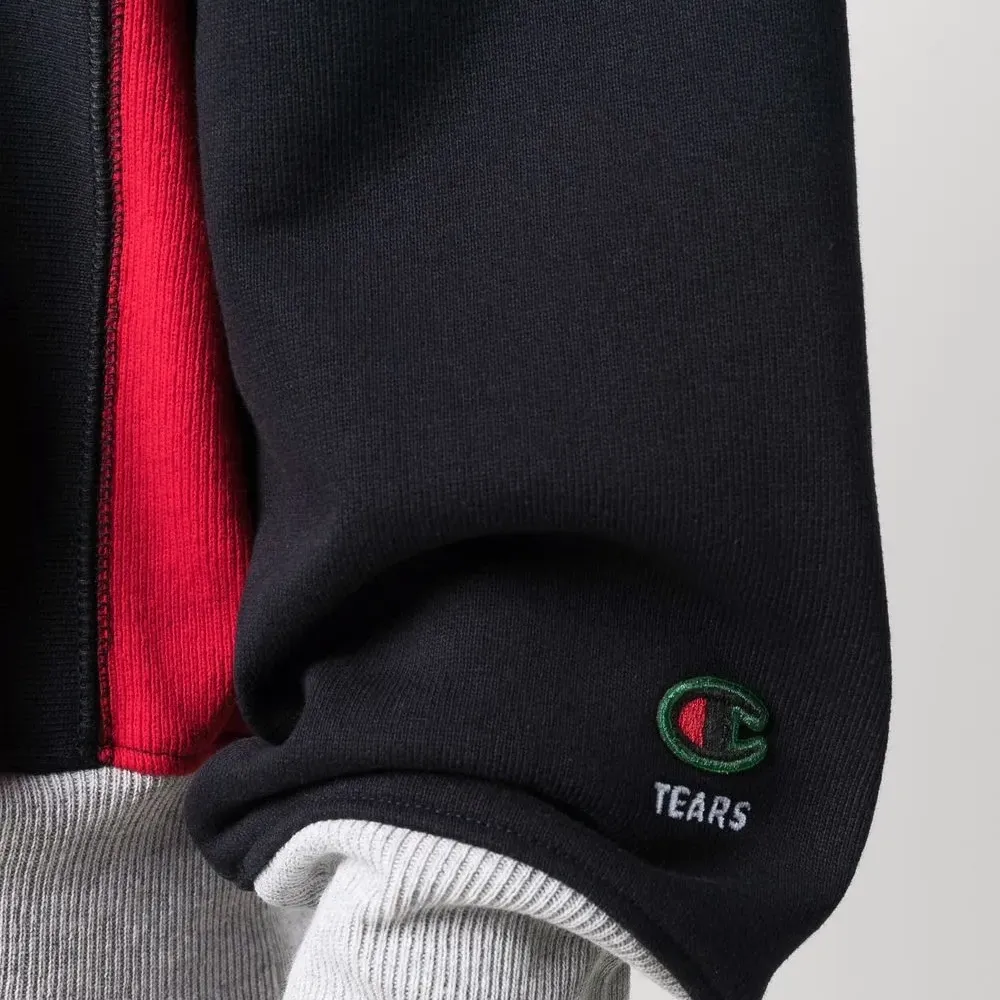 худи с логотипом