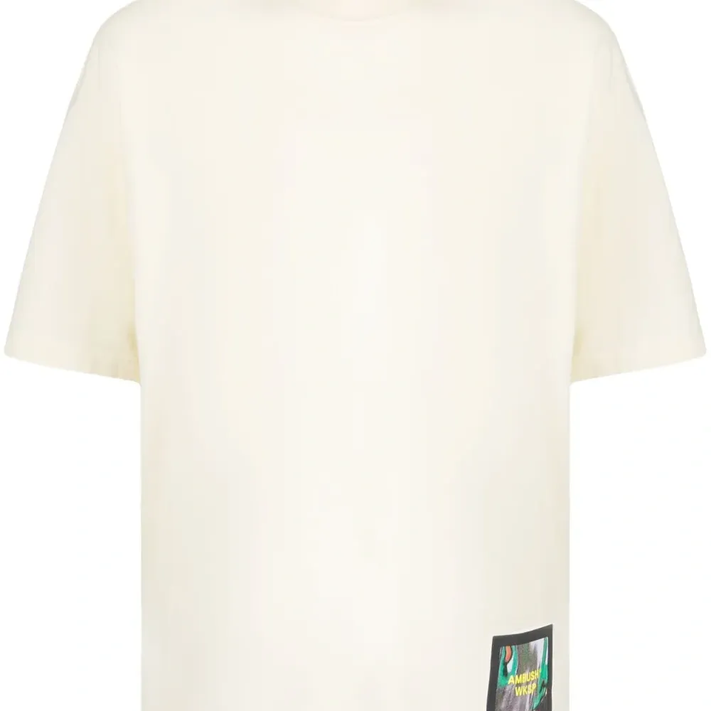 Футболка WKSP с нашивкой-логотипом