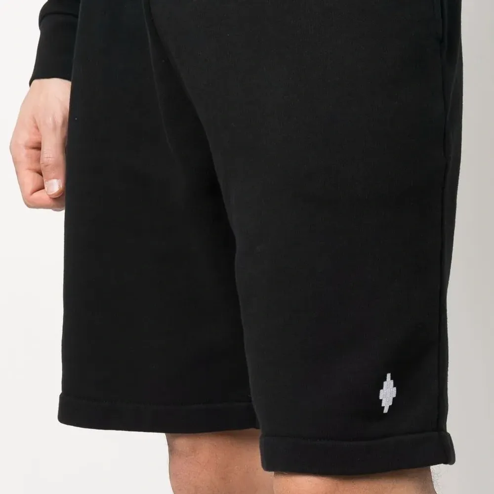 Спортивные шорты с вышивкой Спортивные шорты с вышивкой