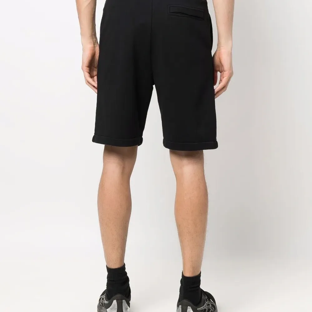 Спортивные шорты с вышивкой Спортивные шорты с вышивкой