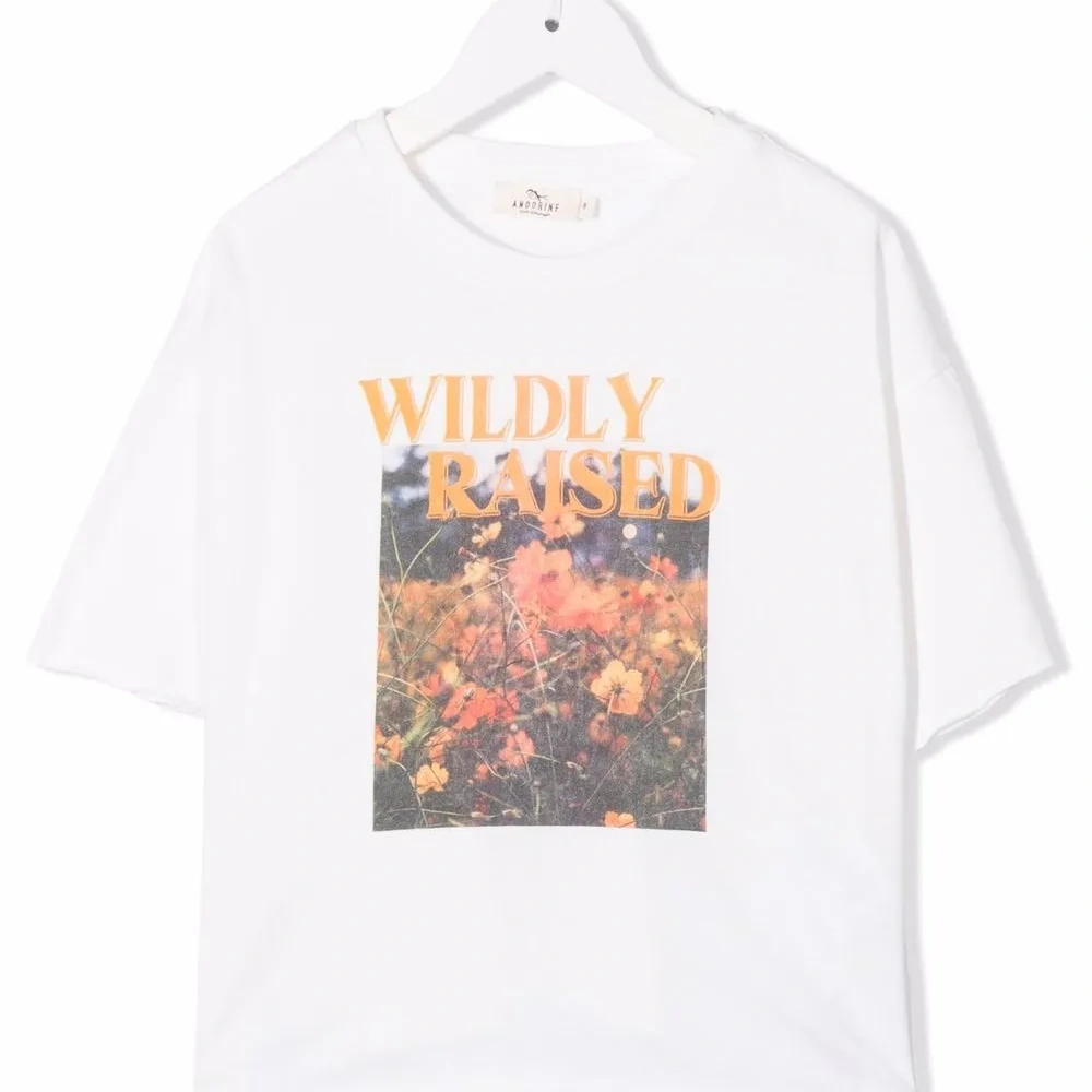 Футболка с графичным принтом