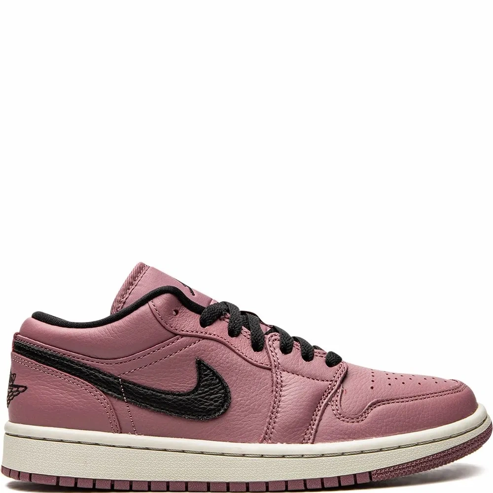 Кроссовки Air Jordan 1 Low