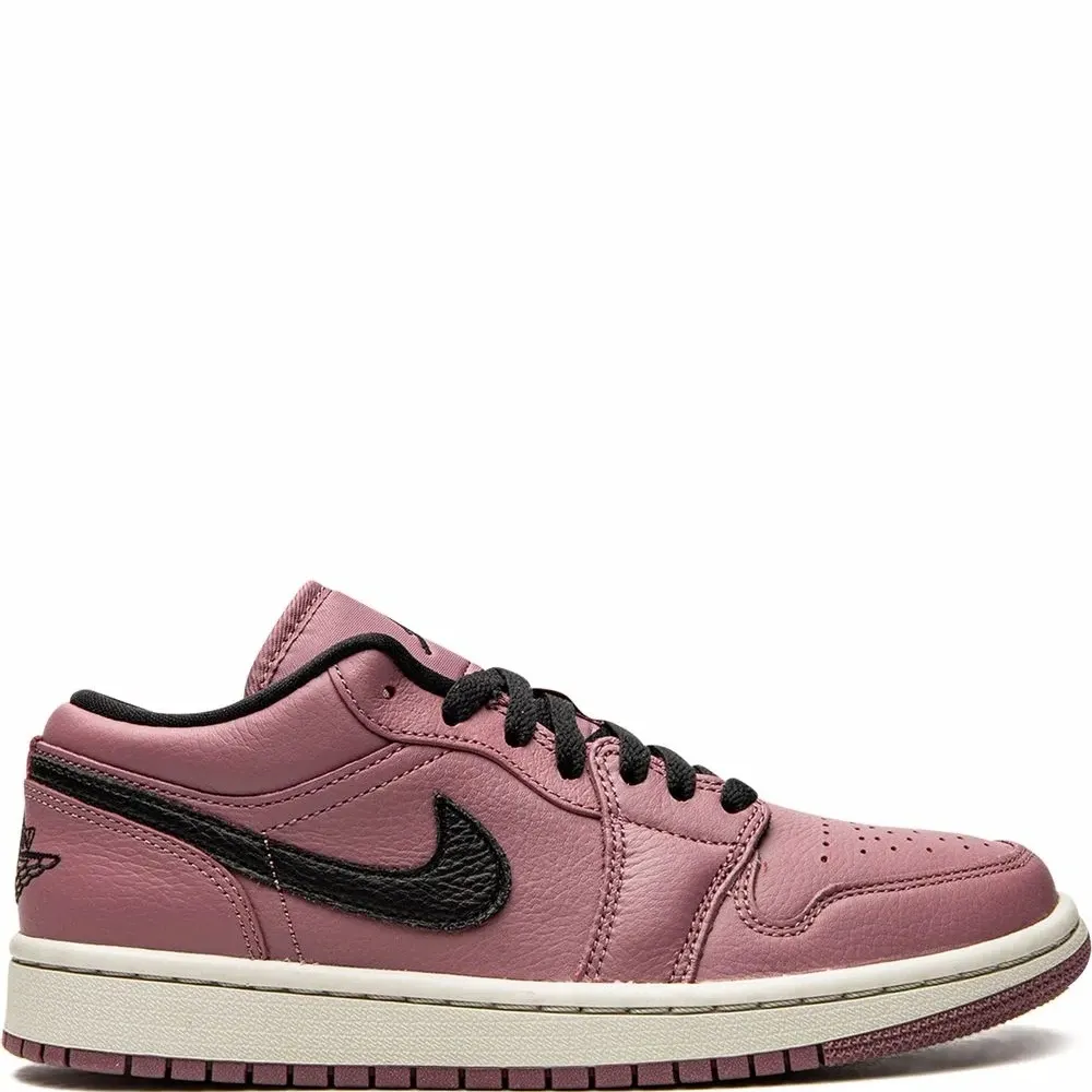 Кроссовки Air Jordan 1 Low