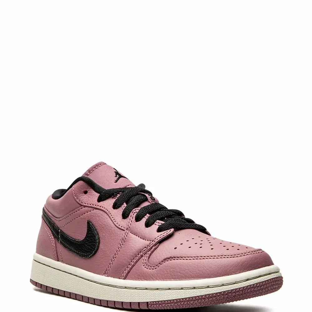 Кроссовки Air Jordan 1 Low