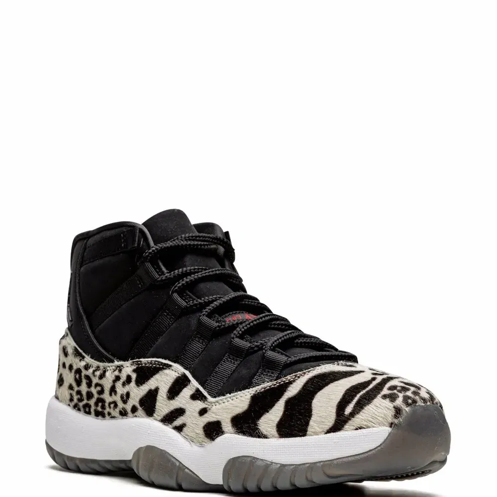 Кроссовки Air Jordan 11 Animal Instinct