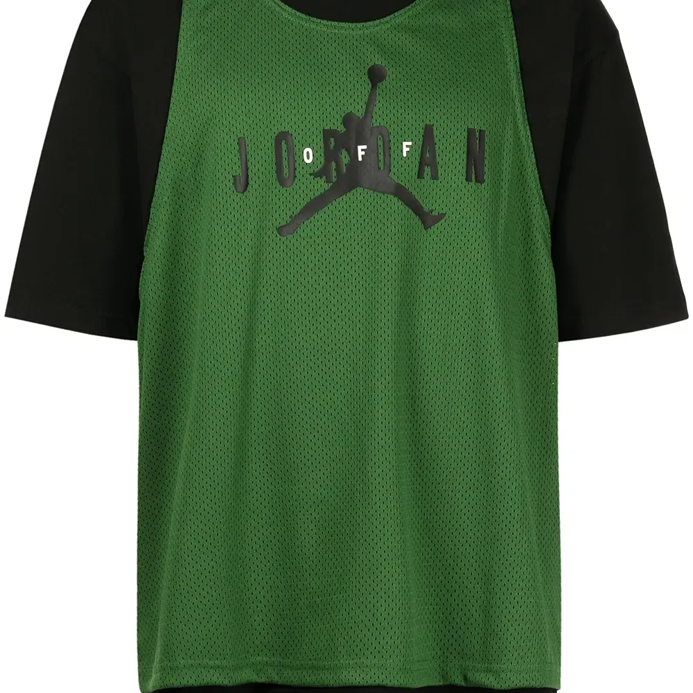 Многослойная футболка с логотипом