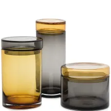 Набор Caps and Jars из трех стеклянных сосудов Набор Caps and Jars из трех стеклянных сосудов