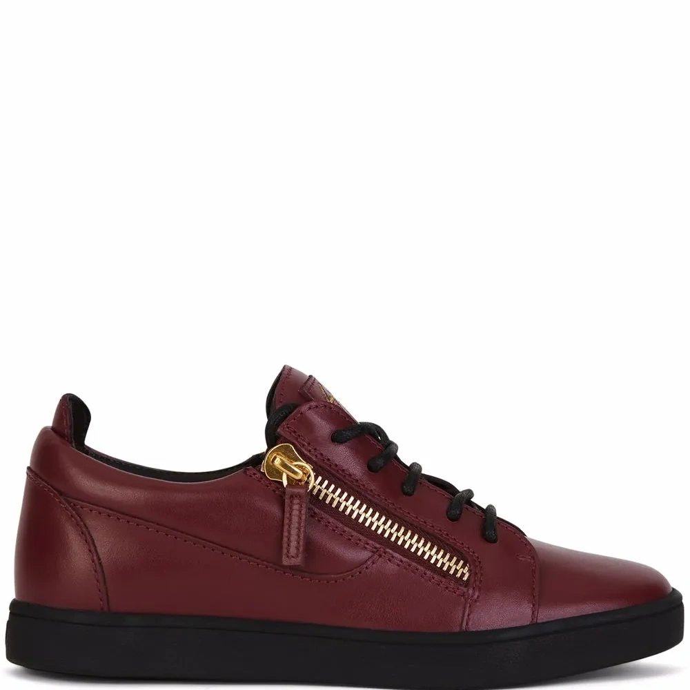 Кроссовки Nicki