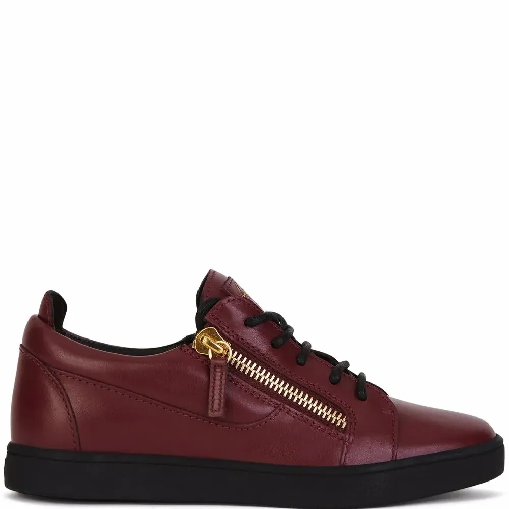 Кроссовки Nicki