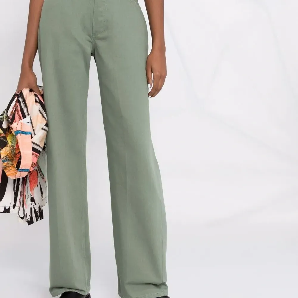 Прямые джинсы с нашивкой-логотипом Прямые джинсы с нашивкой-логотипом