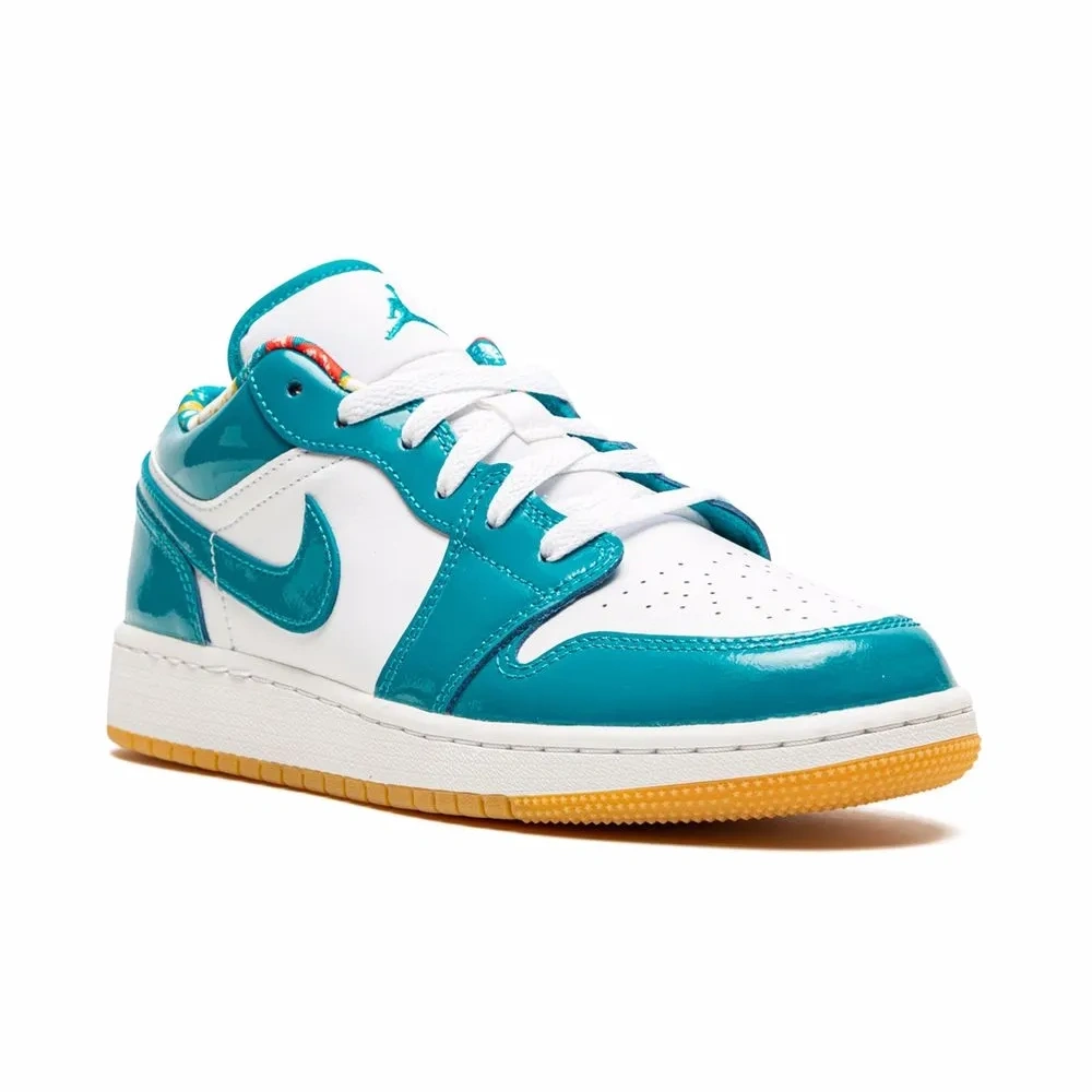 Кроссовки Air Jordan 1 Low SE