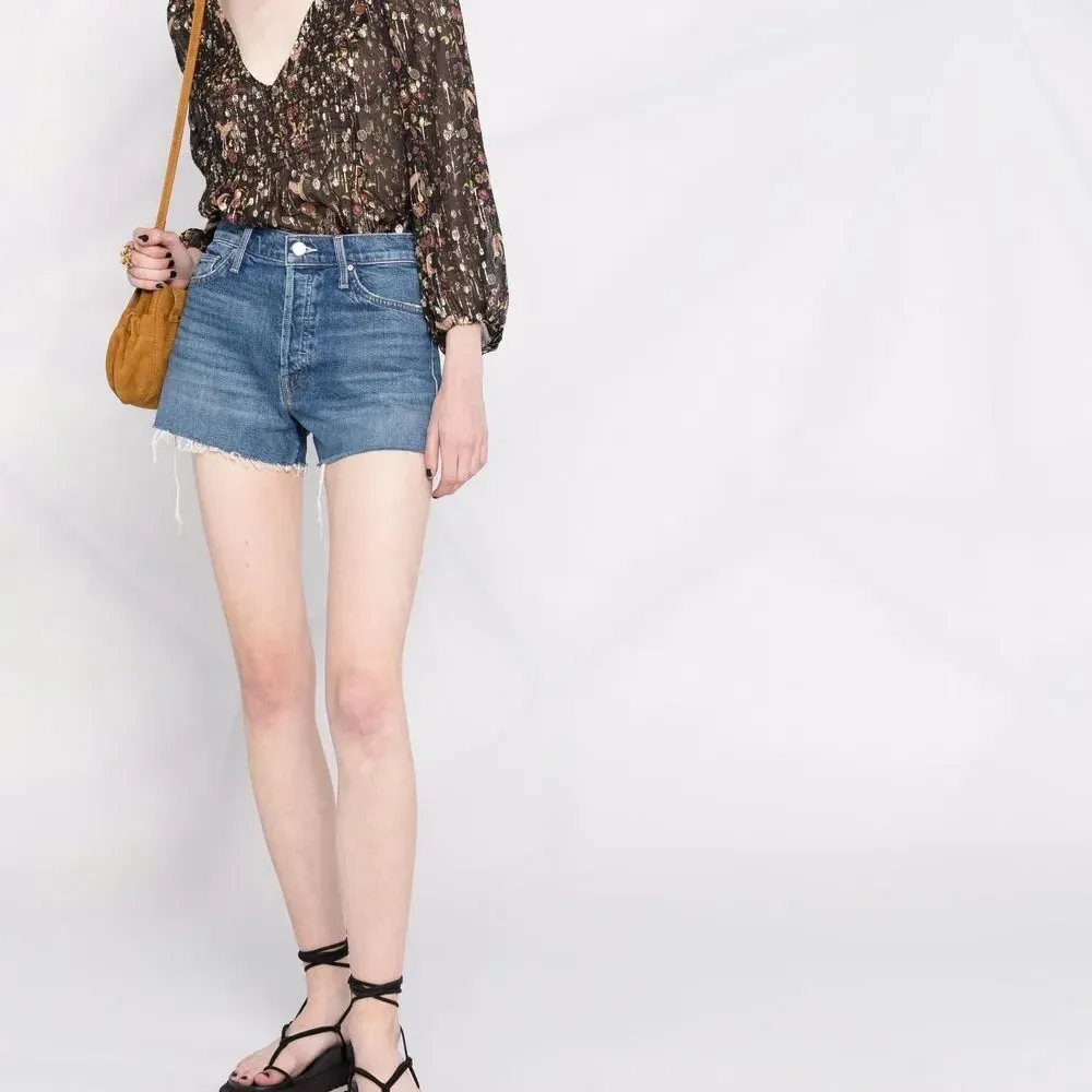 Джинсовые шорты The Tomcat с бахромой