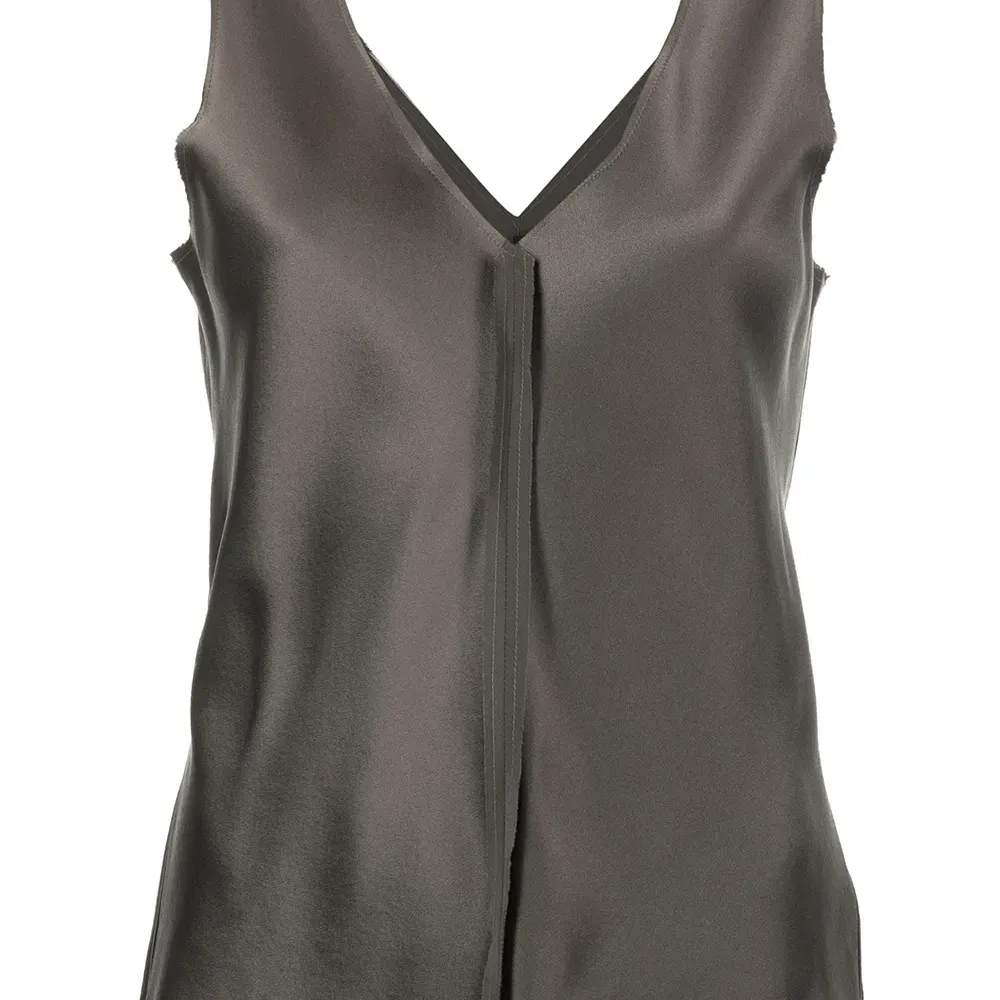 Шелковый топ с необработанными краями