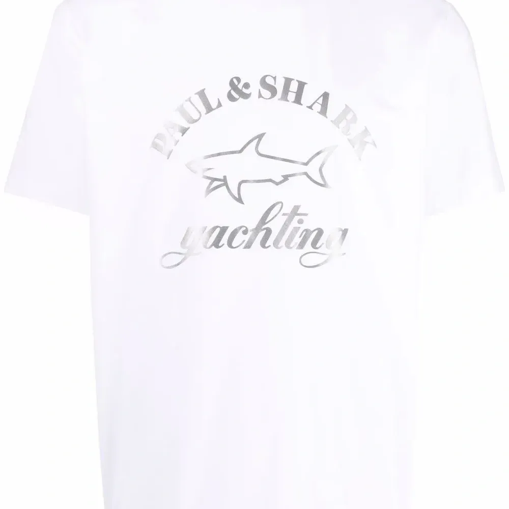 Футболка с логотипом