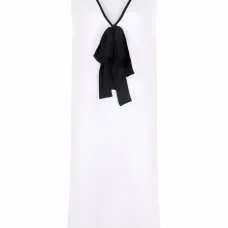 Платье с V-образным вырезом и бантом