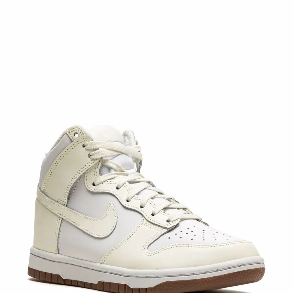 Кроссовки Dunk High