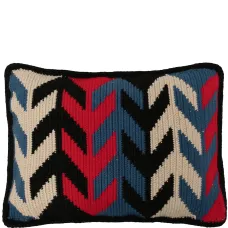 Прямоугольная подушка с узором