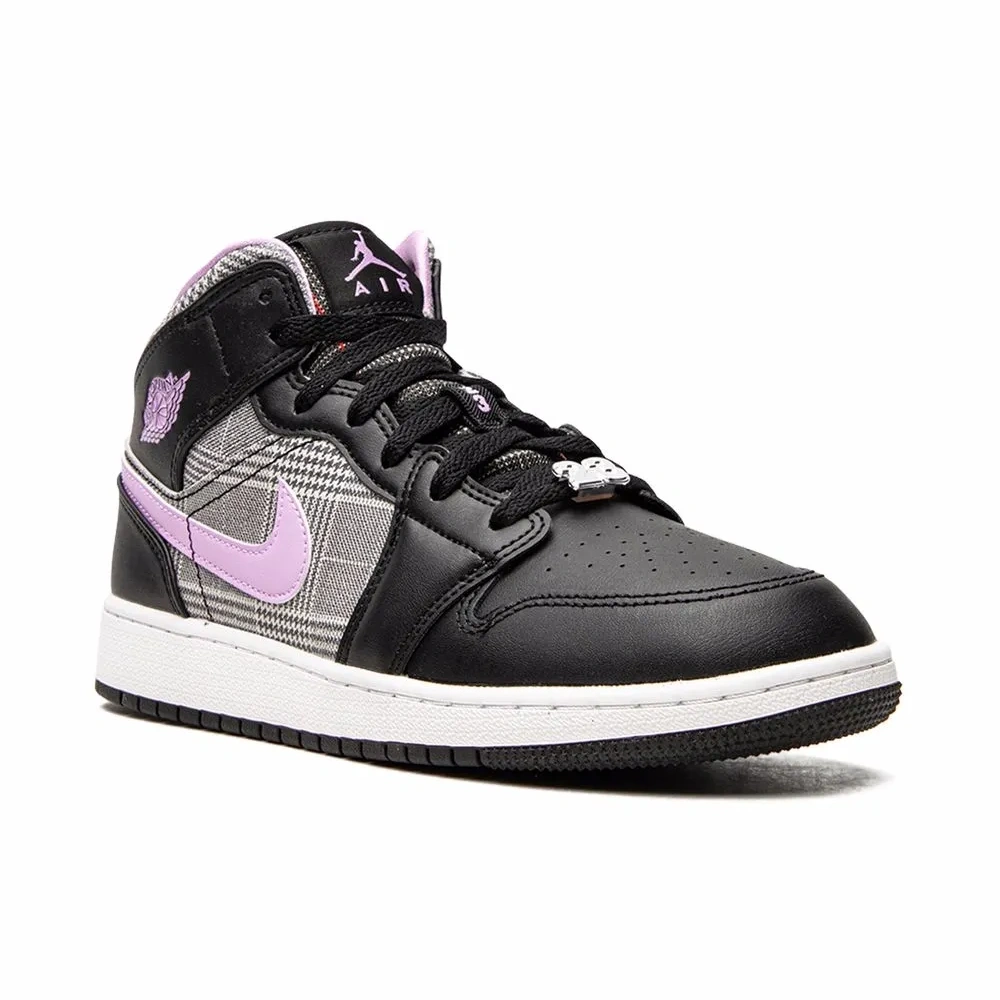 Кроссовки Air Jordan 1 Mid Кроссовки Air Jordan 1 Mid