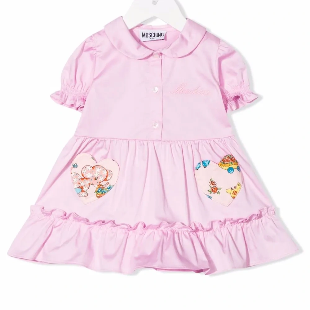 Платье с вышитым логотипом