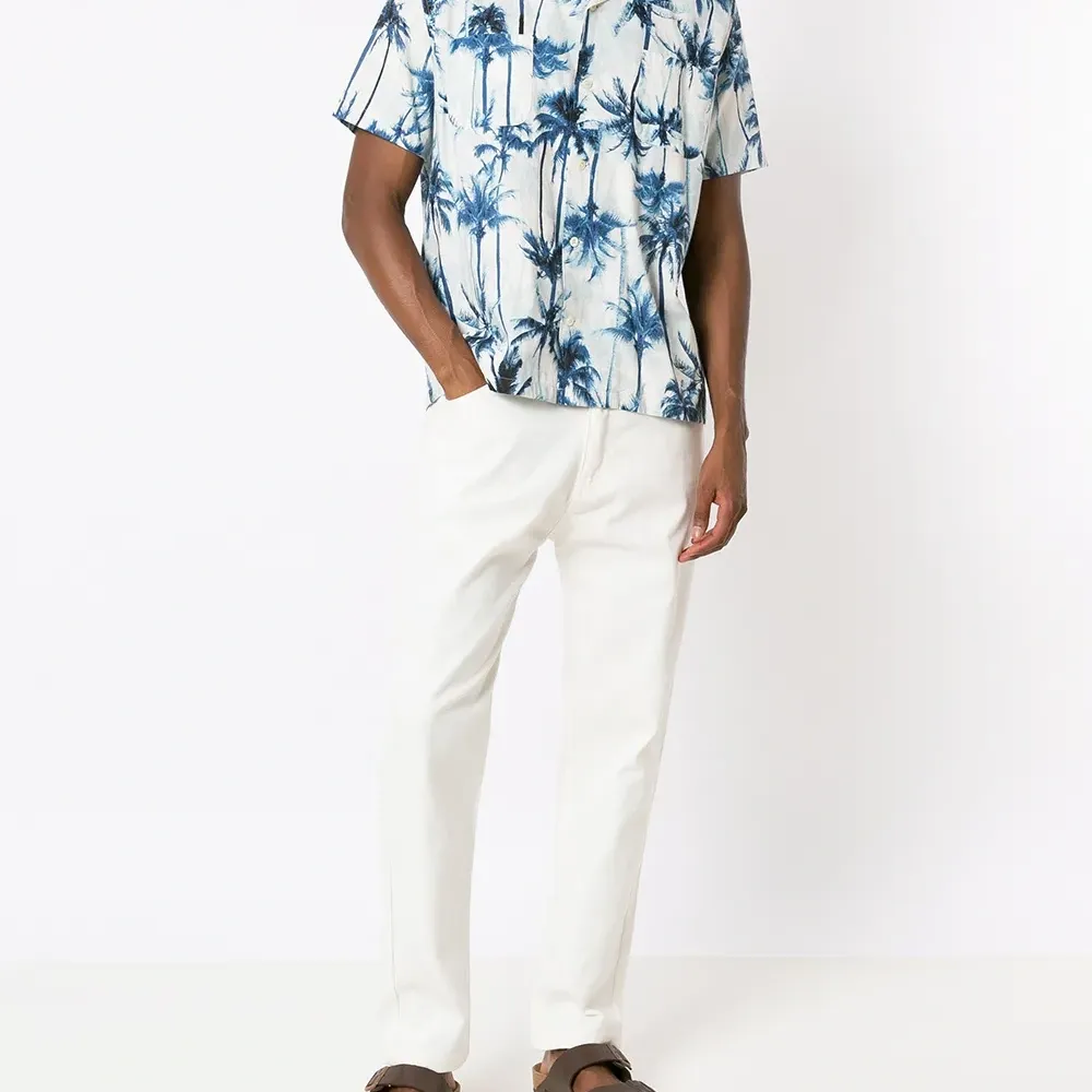 Брюки прямого кроя