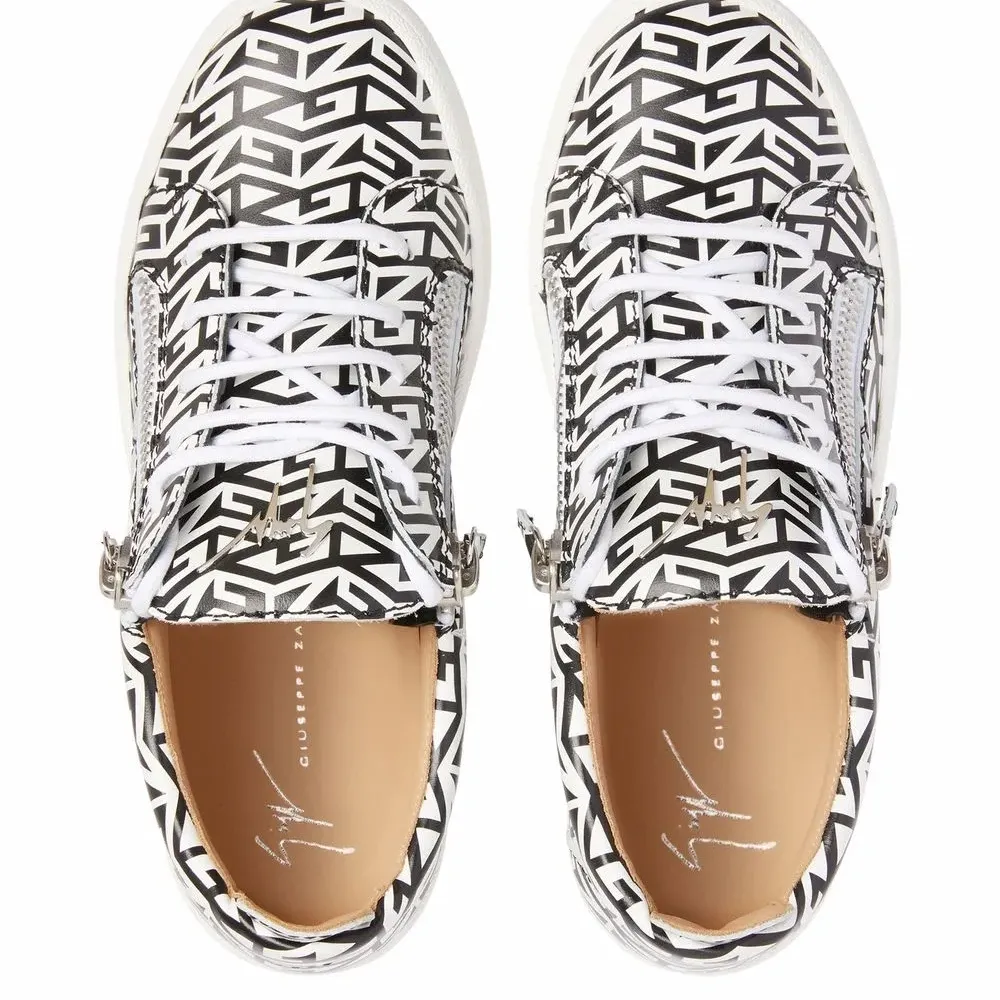 Кеды Gail с монограммой