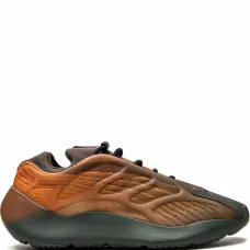 Кроссовки YEEZY 700 V3 Copper Fade Кроссовки YEEZY 700 V3 Copper Fade