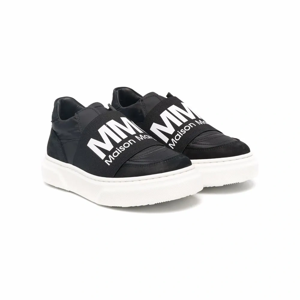 Слипоны с логотипом Слипоны с логотипом