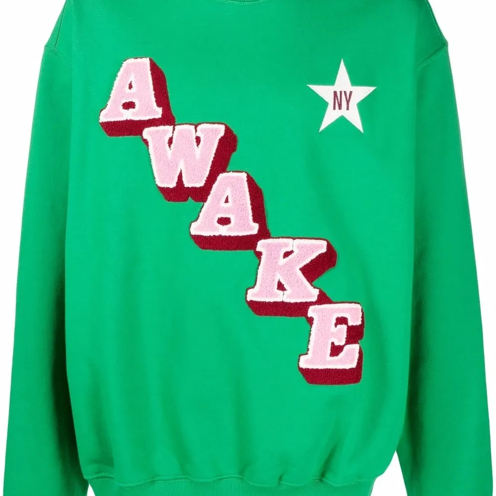 Джемпер вязки интарсия