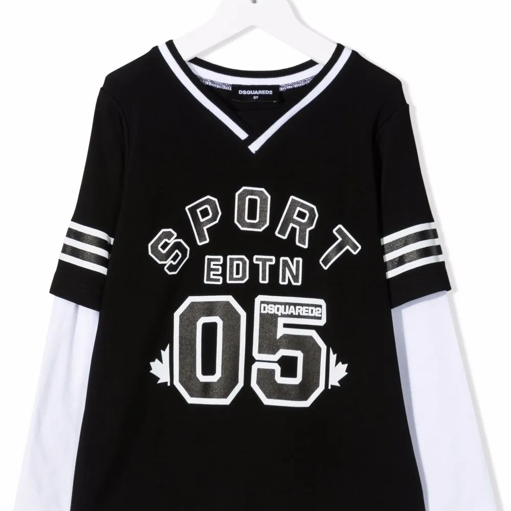 Многослойная футболка с логотипом Многослойная футболка с логотипом