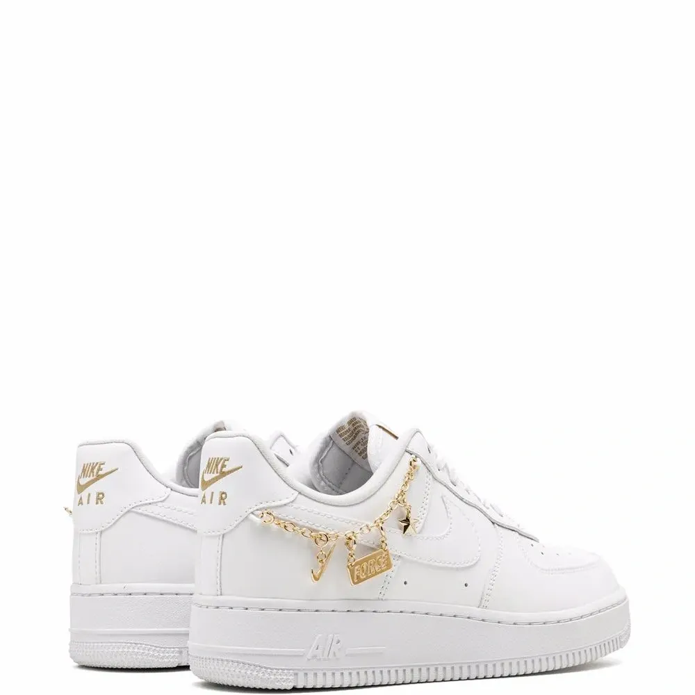 Кроссовки Air Force 1 '07 LX Lucky Charms