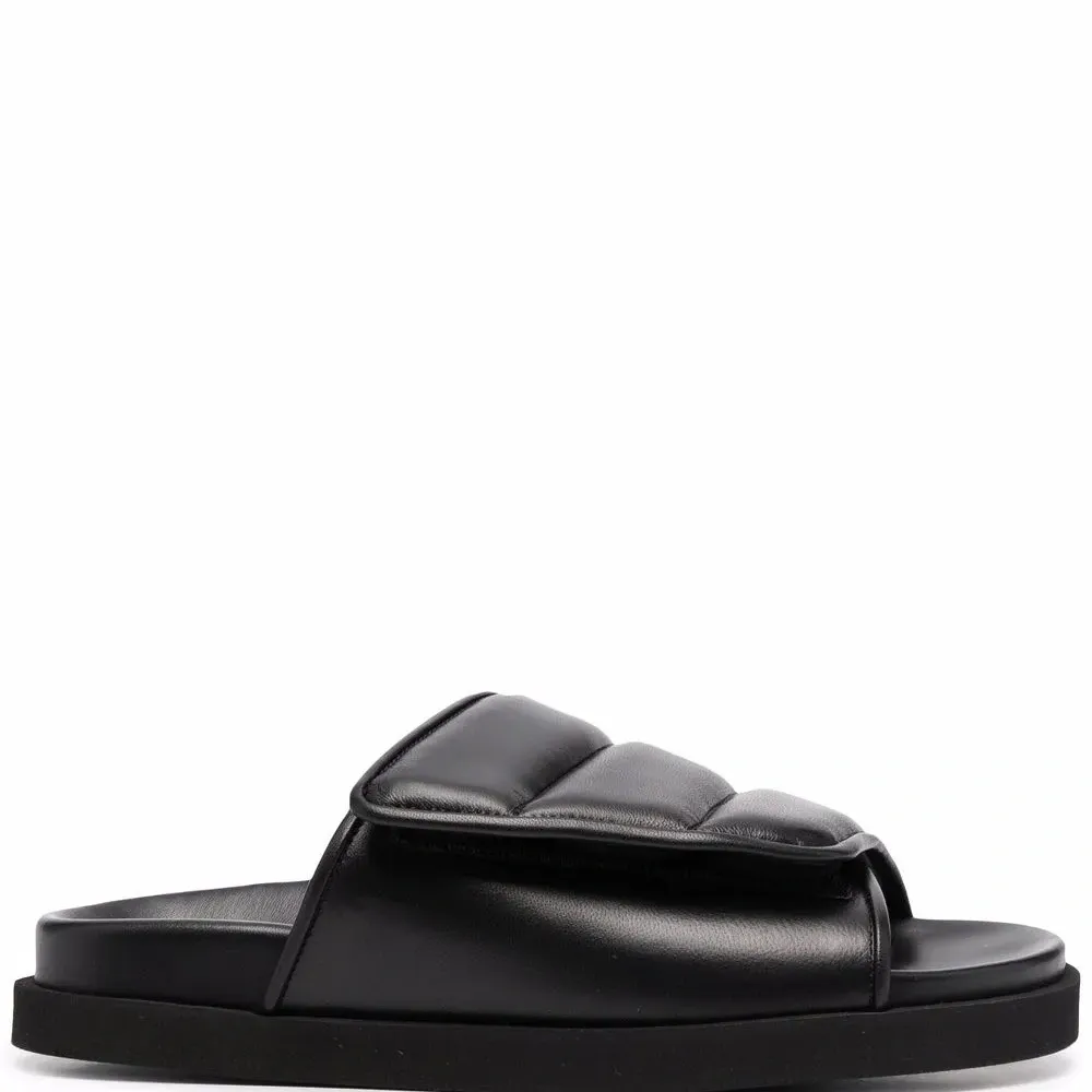 Шлепанцы с дутыми ремешками