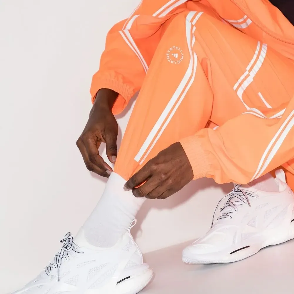 Кроссовки Solarglide на шнуровке