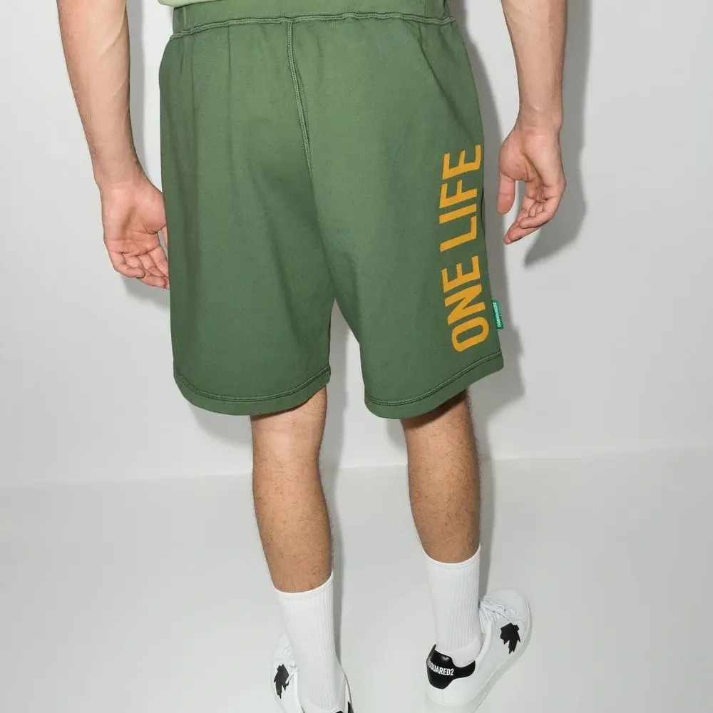 Спортивные шорты с логотипом Спортивные шорты с логотипом