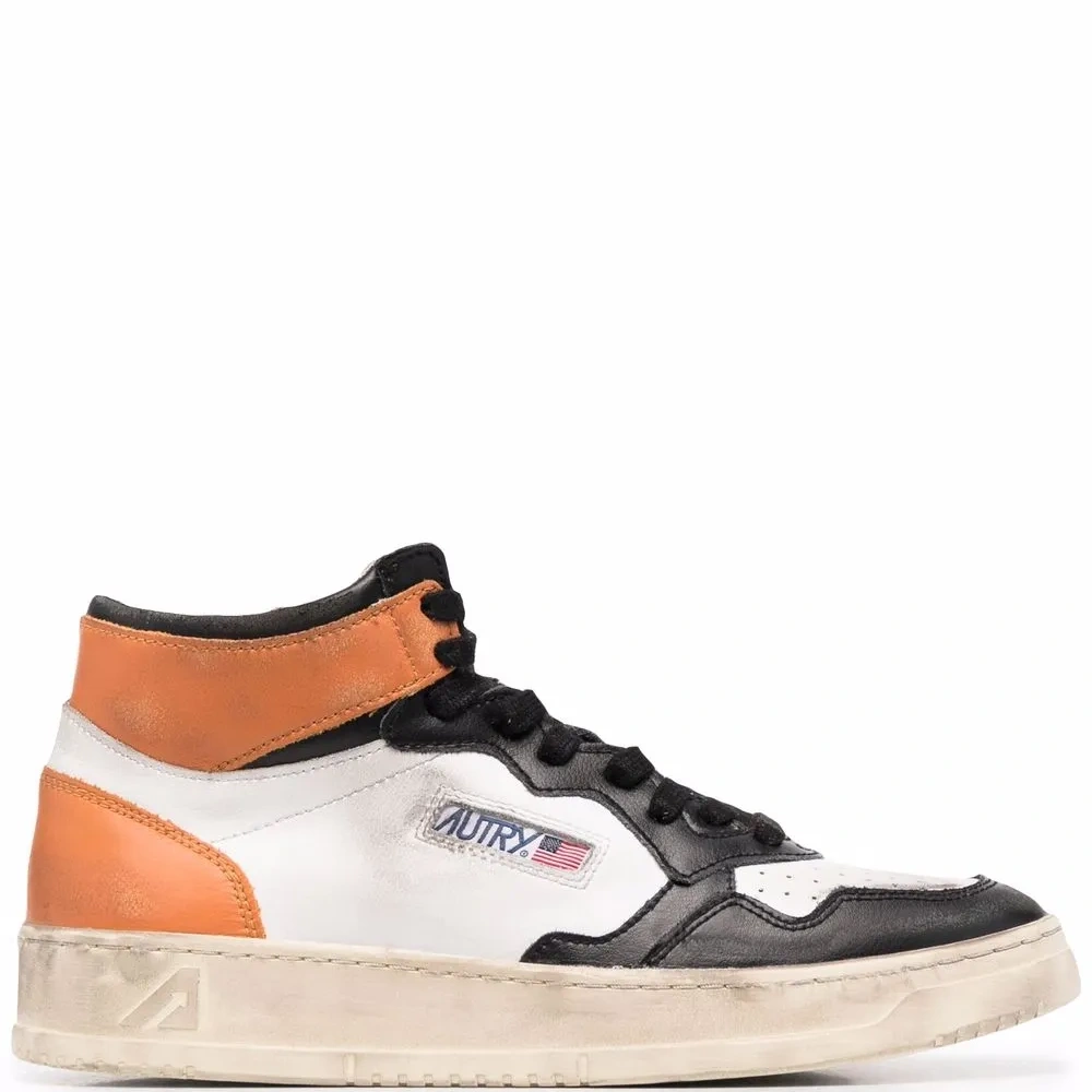 Высокие кроссовки в стиле колор-блок