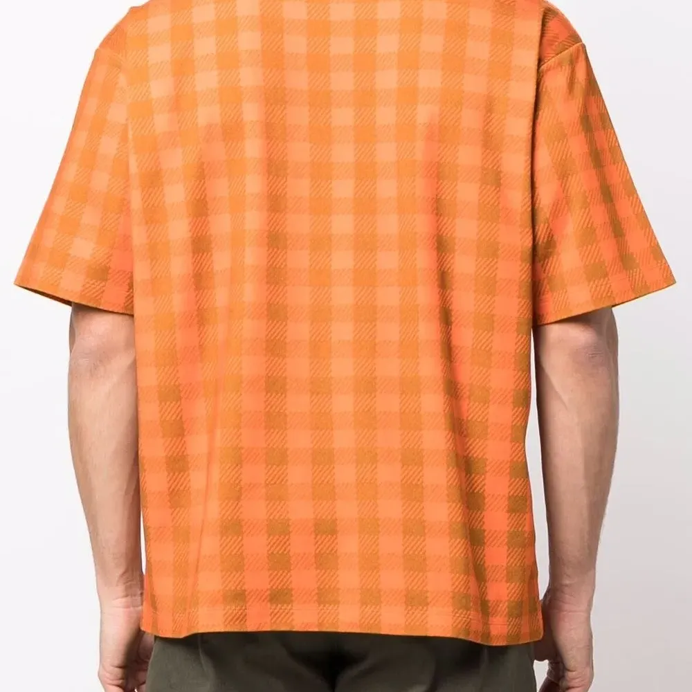 Футболка в клетку