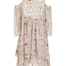 Платье с открытыми плечами и принтом