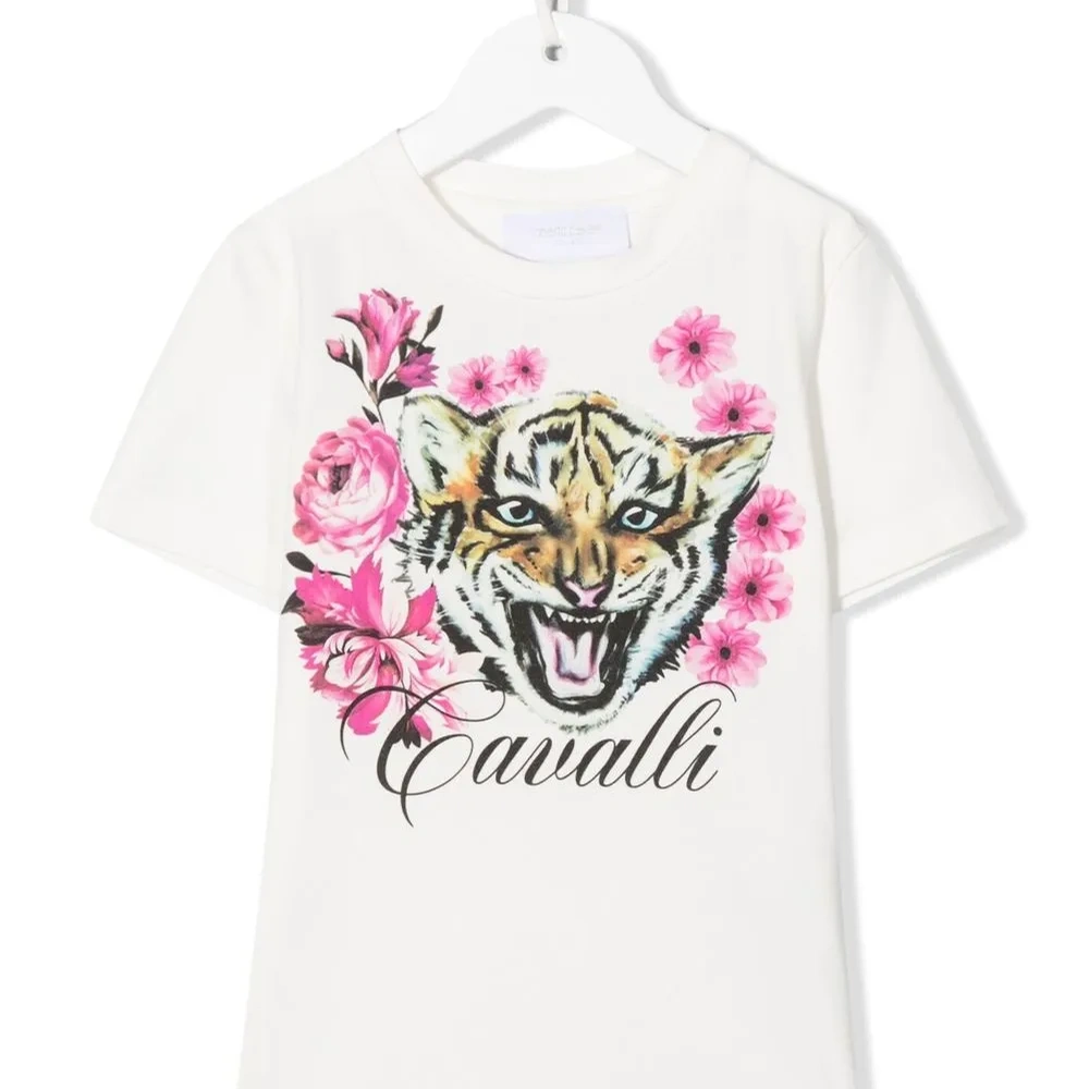 Футболка с графичным принтом