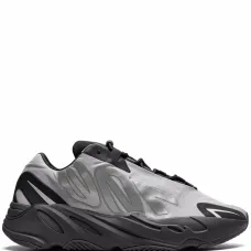 Кроссовки YEEZY 700 MNVN Metallic