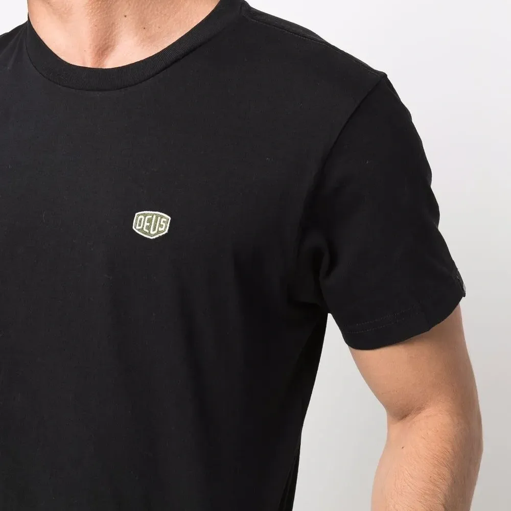 Футболка с нашивкой-логотипом