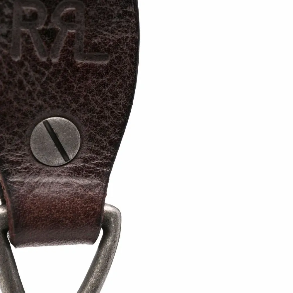 брелок с тисненым логотипом