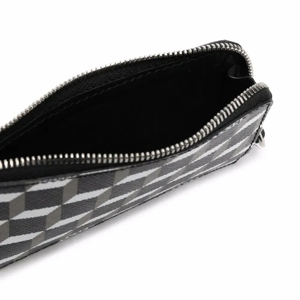 Кошелек на молнии с монограммой