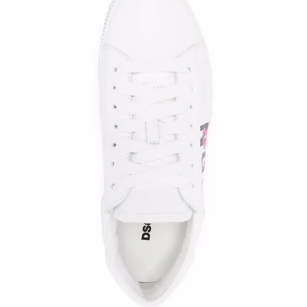 Кеды с логотипом