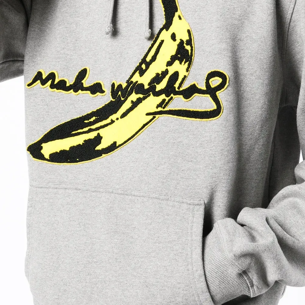 Худи с нашивкой-логотипом