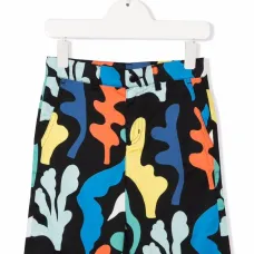 Шорты в стиле колор-блок Шорты в стиле колор-блок