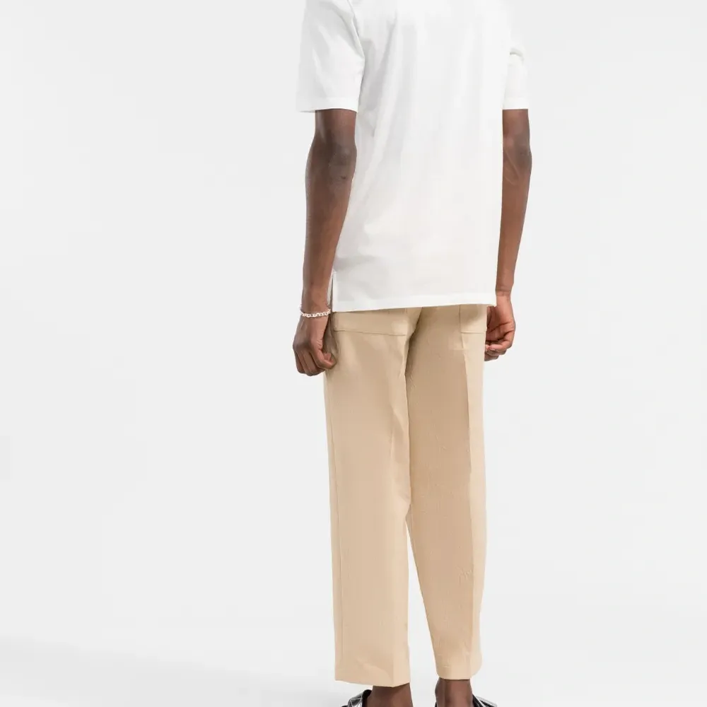 Футболка с карманом