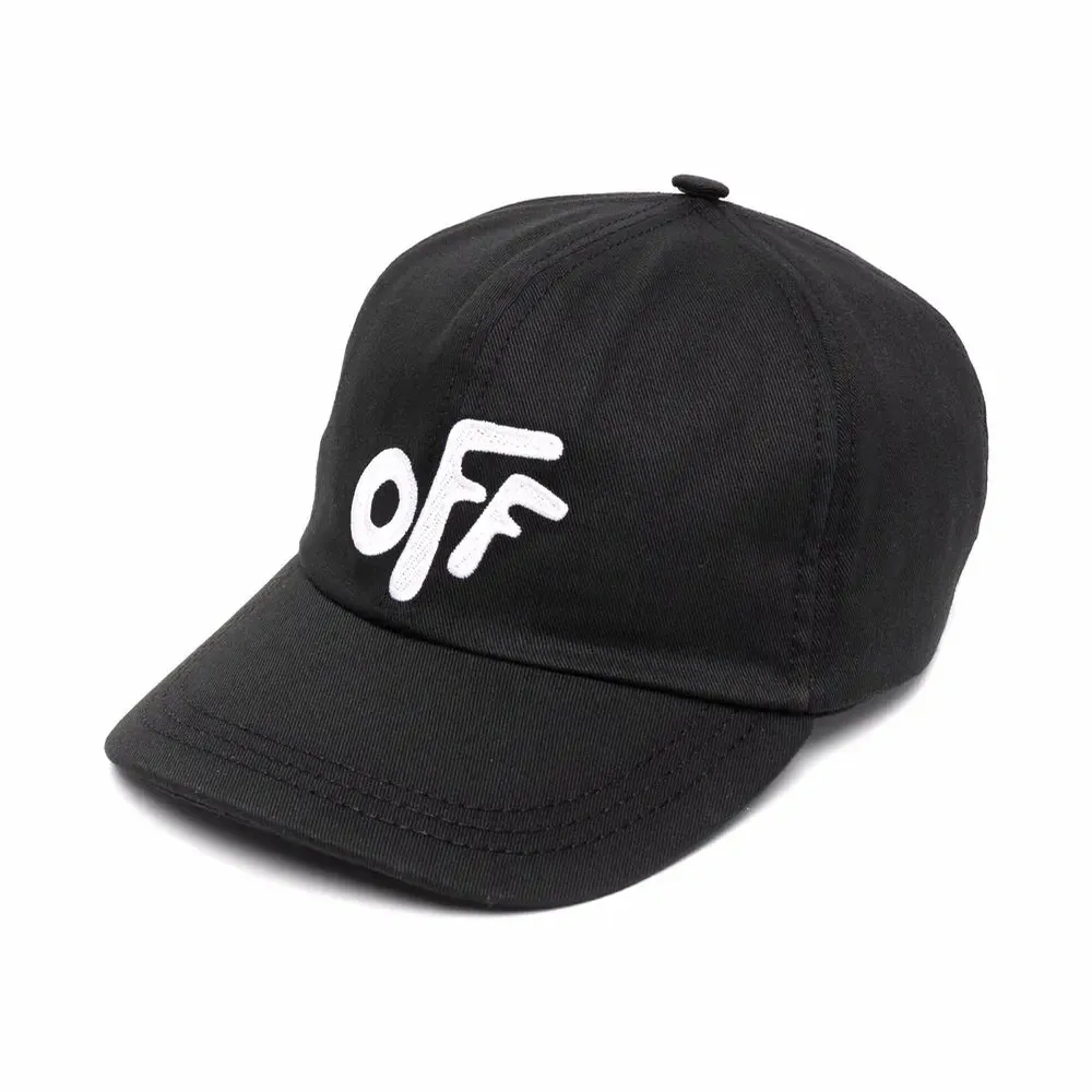 Кепка с вышитым логотипом